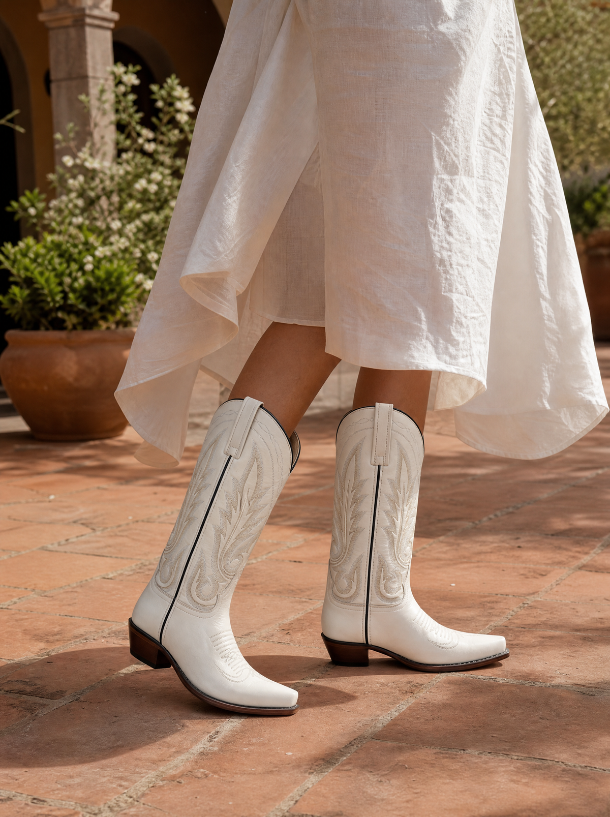 Bota Dalilah · Bone