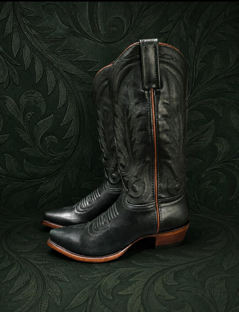 Bota Dalilah · Brooklin Dark